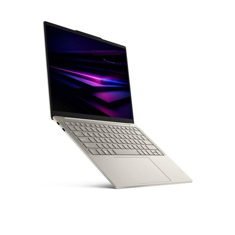 Yoga Slim 7 14IPH11 Copilot+ PC
